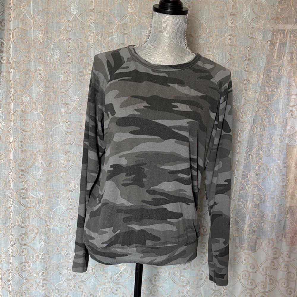 🍎3 for $15. Buffalo by David Bitton Camouflage Long sleeve shirt